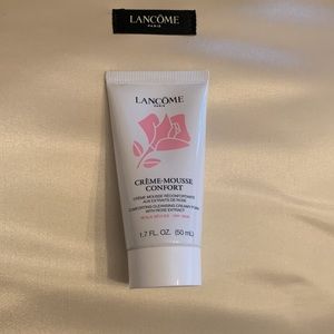 CRÈME MOUSSE CONFORT FOAMING CLEANSER